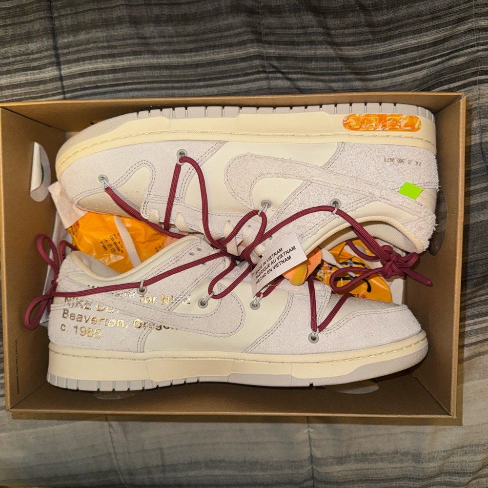Offwhite Dunks 35/50 - Picture 2 of 5
